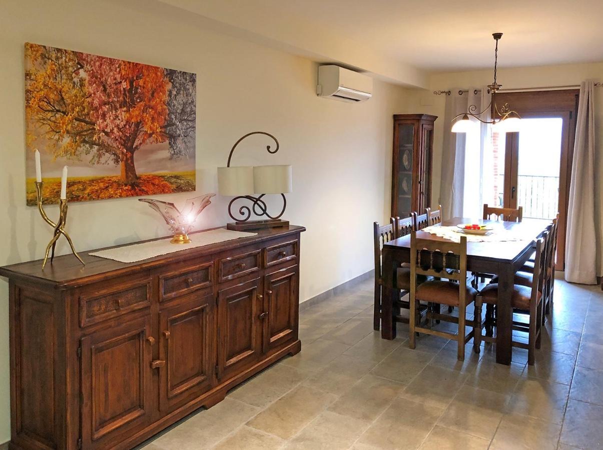 Apartmán Cami De La Font Cretas Exteriér fotografie
