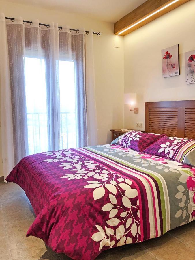 Apartmán Cami De La Font Cretas Exteriér fotografie