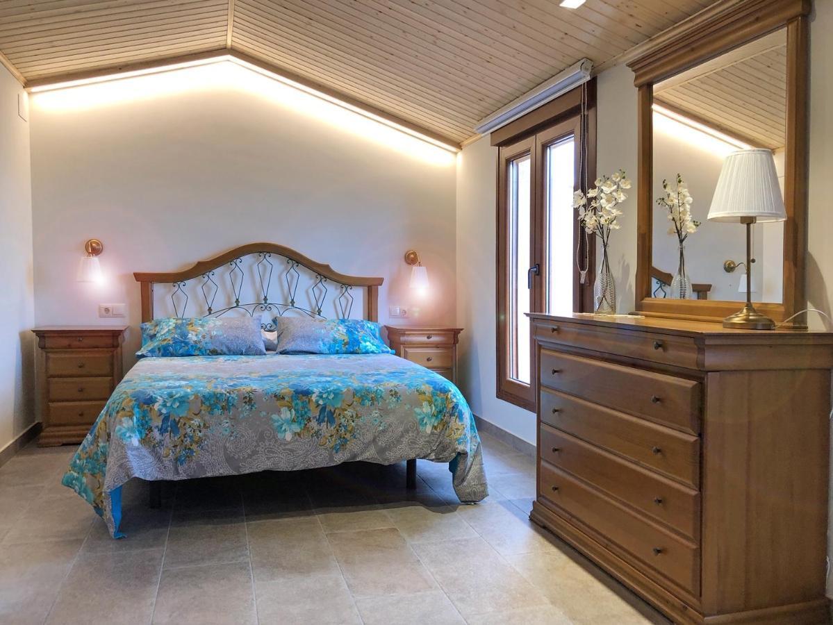 Apartmán Cami De La Font Cretas Exteriér fotografie